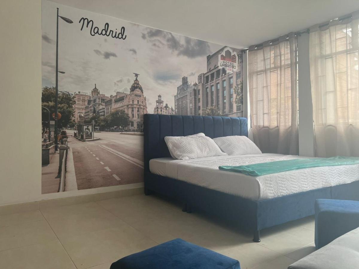 Aw Hotel Urban 80 麦德林 外观 照片