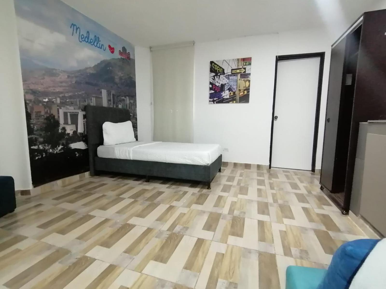 Aw Hotel Urban 80 麦德林 外观 照片